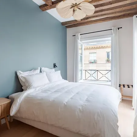 Grande Terrasse, Climatisation, 3 Chambres, Marais Apartment *