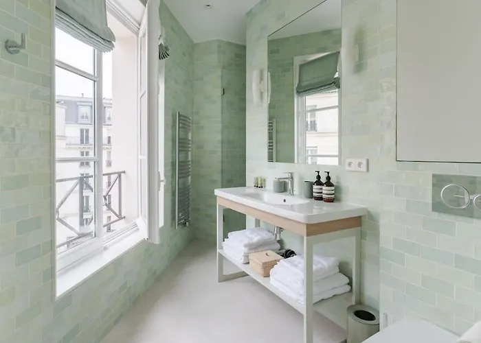 Grande Terrasse, Climatisation, 3 Chambres, Marais 巴黎